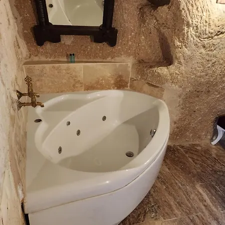 Bed & Breakfast Glamada Cave